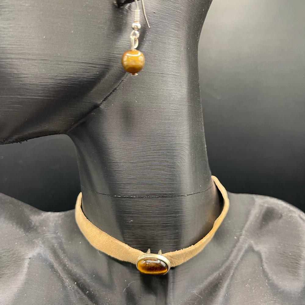 Tiger’s Eye Choker Necklace and Earring Set 12” with 4” extender